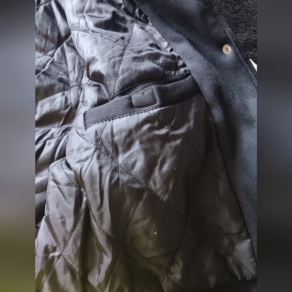 Black and Cream Southpole Varsity Jacket Women's Size 2X New With Tags - Picture 6 of 6